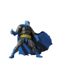 Medicom Toy MAFEX Batman The Dark Knight Returns Batman The Dark Knight Triumphant