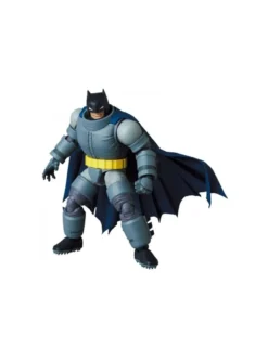 Medicom Toy MAFEX Batman The Dark Knight Returns Armored Batman