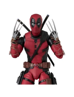 Medicom Toy MAFEX Deadpool & Wolverine Deadpool