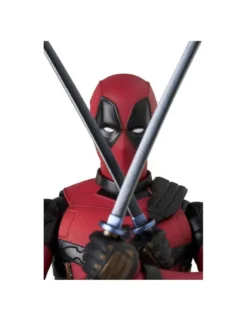 Medicom Toy MAFEX Deadpool & Wolverine Deadpool