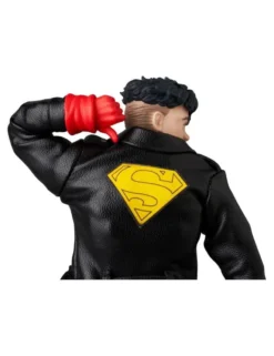 Medicom Toy MAFEX Return of Superman Superboy