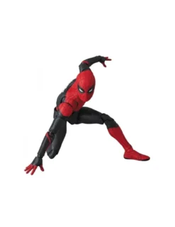 Medicom Toy MAFEX Spiderman Far From Home Spiderman Upgraded Suit