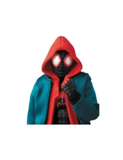 Medicom Toy MAFEX Spiderman Into The Spider-Verse Miles Morales Renewal Version