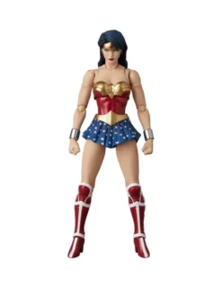 Medicom Toy MAFEX Superman: For Tomorrow Wonder Woman