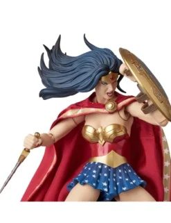 Medicom Toy MAFEX Superman: For Tomorrow Wonder Woman