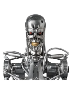Medicom Toy MAFEX The Terminator 2 Judgement Day Endoskeleton