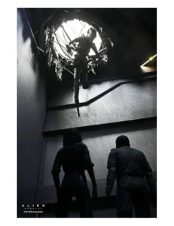 Neca Alien Romulus Suspended Lab Xenomorph XX121 Deluxe