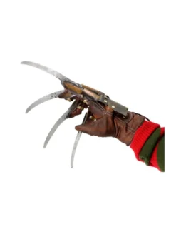 Neca A Nightmare on Elm Street 3 Dream Warriors Glove Replica