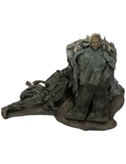 Neca Friday 13th The Game Pamela Shrine Diorama