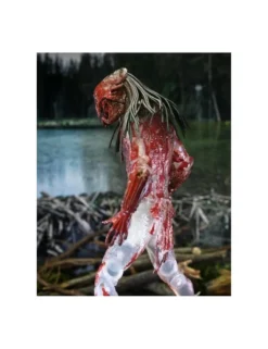 Neca Prey Feral Predator Bear Blood