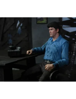 Neca The Evil Dead Ash