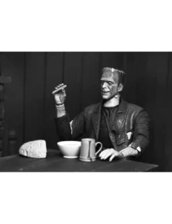 Neca Universal Monsters Ultimate Bride of Frankenstein Frankenstein's Monster Black & White Version