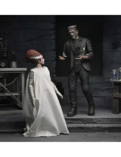 Neca Universal Monsters Ultimate Bride of Frankenstein Frankenstein's Monster & His Mate